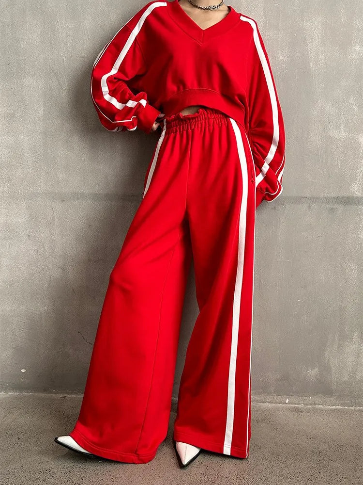 Two-Piece Set - Casual Sweatpant & Long Sleeve