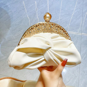 Luxurious Twisted Knot Rhinestone Embellished Clutch