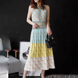 Sleeveless Geometry Knitted Dress