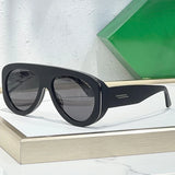 Retro Oval Sunglasses