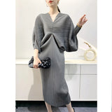 V-Neck Batwing Sleeve Stretch Dress for Women